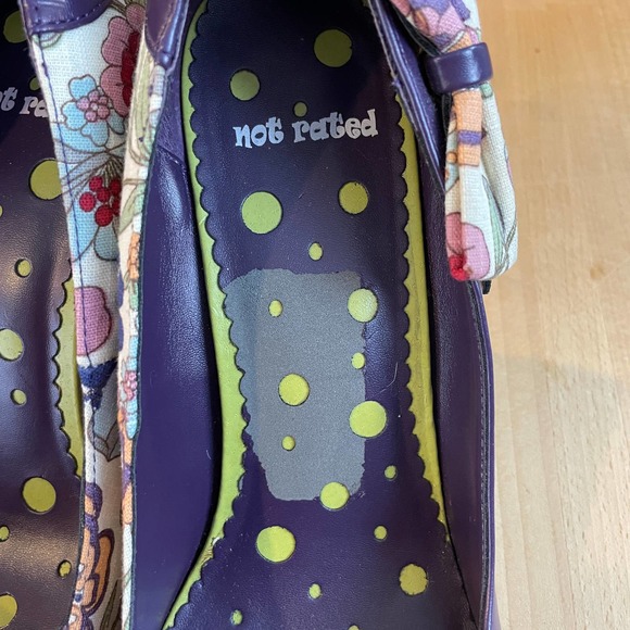 Not Rated Retro-Funky Pumps - vegan - Picture 9 of 11
